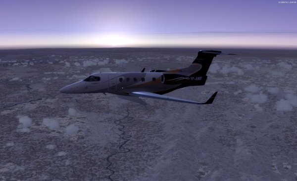 Embraer - Phenom - 300-004.jpg