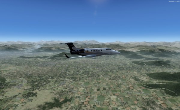 Embraer - Phenom - 300-182.jpg