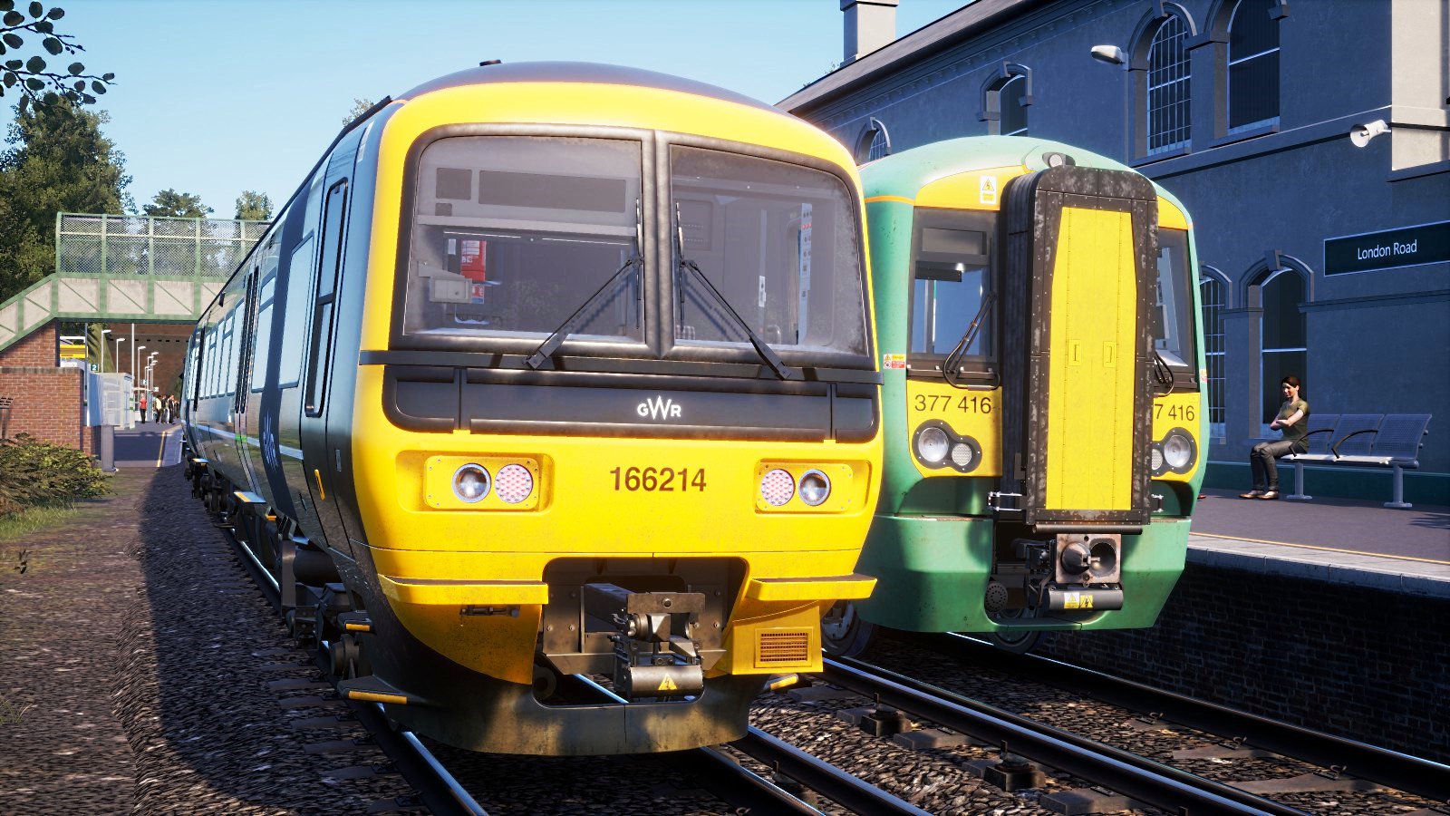 Class 166 Class 377 together on East Coastway