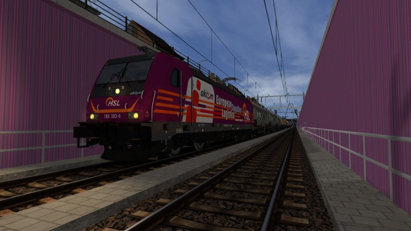 More information about "Goederentrein (Freightliner) door Almelo Verdiept"